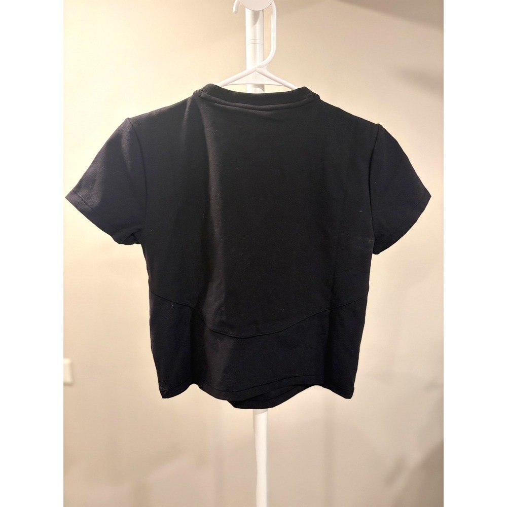 Black Cropped Activewear Tee Travel Leisure Minimalist Performance‎ Short Sleeve